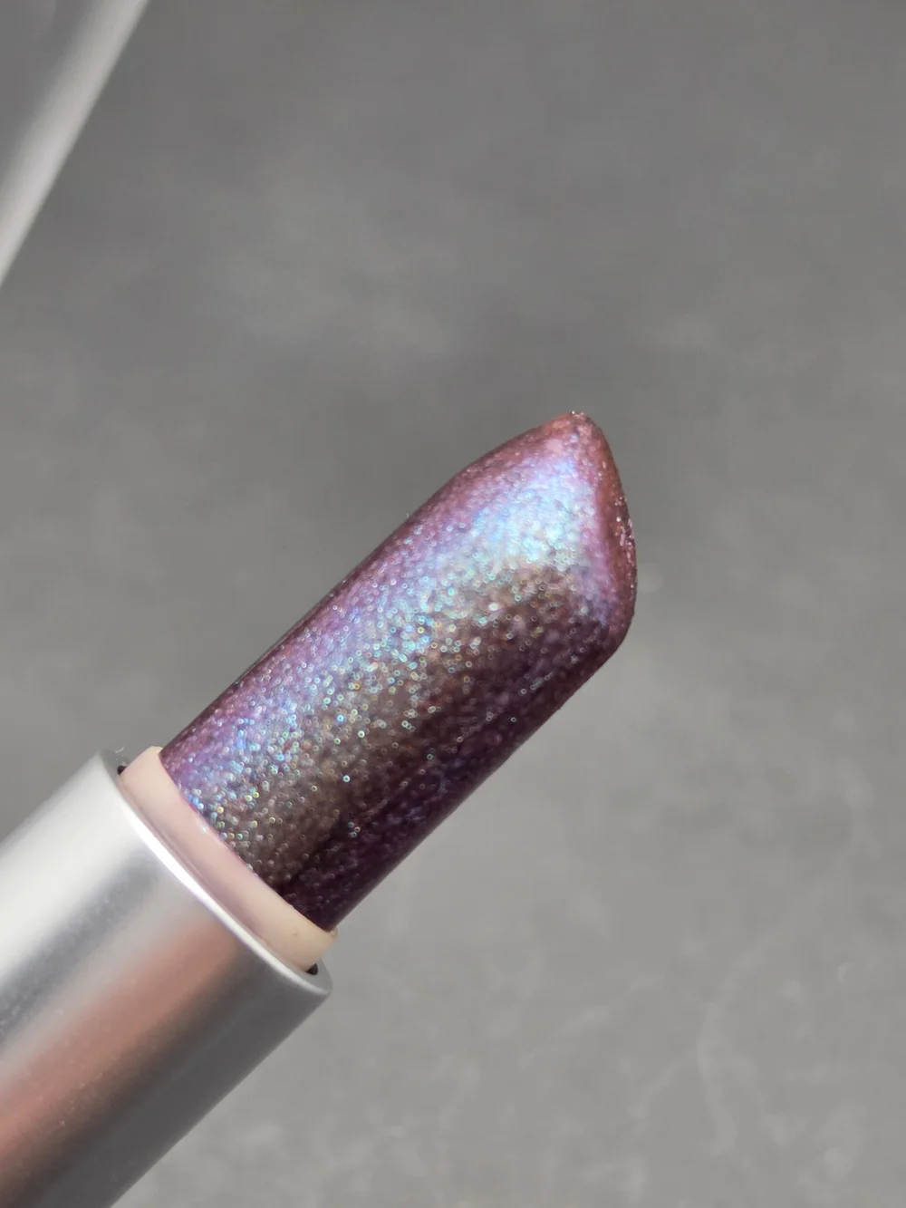 DISCONTINUED MAC FROST LIPSTICK - 